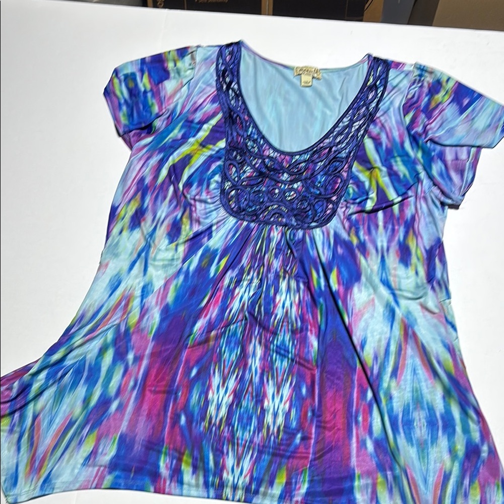 Emerald Blue and Purple Flutter Sleeve Graphic Blouse